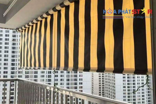 Bạt che nắng ban công được phân phối với đa dạng mức giá